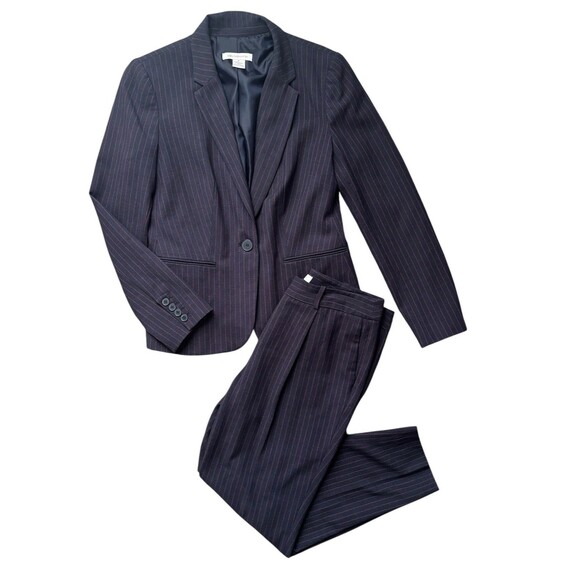Liz Claiborne Navy Blue With Red Pin Stripes Pant Suit Set Business Size 6 - Picture 1 of 14